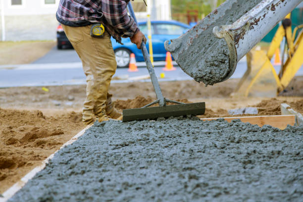 Best Commercial Concrete Contractor  in Bosque Farms, NM